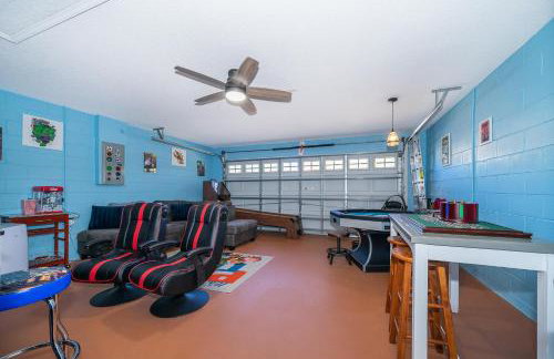 South Facing Pool with Stunning Lake View - Family Friendly Home - Nr Disney - Foto 29