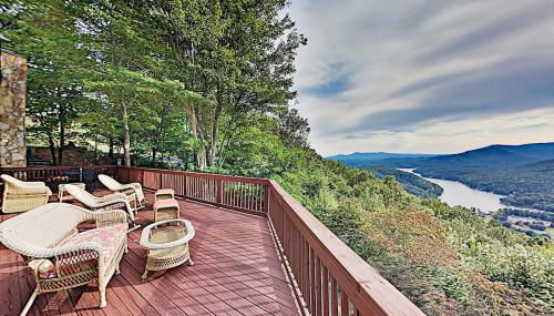 Sunset Retreat - Big Deck, Mountain & Lake Lure Views! - Foto 3