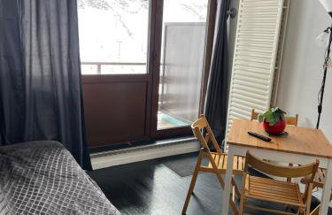 Studio 4 personnes résidence le Montana au pied des pistes balcon plein sud - Foto 4