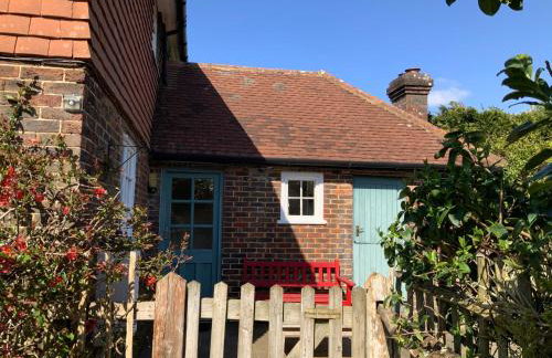 Country cottage overlooking fields with garden room - Foto 45