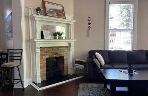 Victorian Home on Duffy Street - Foto 8