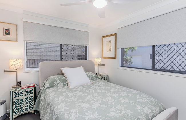 Kingy Beach House - Pet Friendly - Photo 3