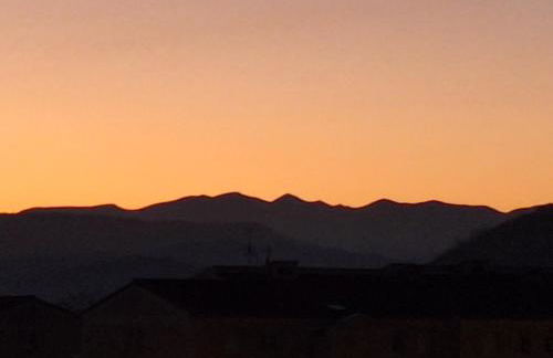 Appartement cosy centre Issoire-Superbe vue Sancy et Livradois-Forez-WiFi - Foto 12