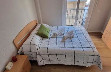 Almería Centro- Piso Reformado, Exterior, WiFi, a 1 minuto de Puerta Purchena - Foto 26