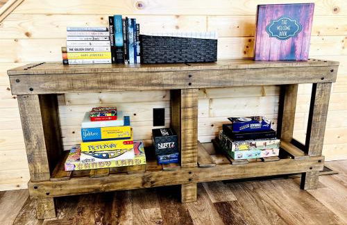 Group Lake Cabin with Ping Pong Table Loaded with Kayaks in Wisconsin - Foto 23