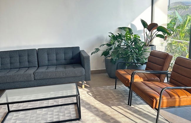 Loxwood House - Photo 2