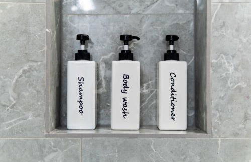 Spacious Houston 3Bed3 Bath Family Townhome - Photo 38