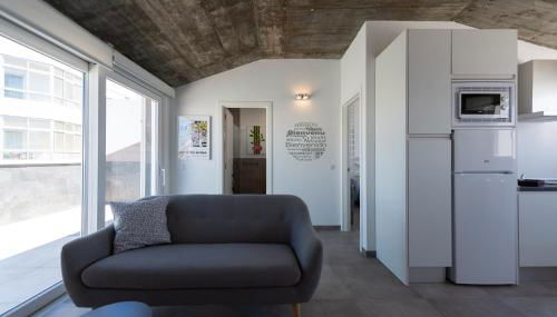 Durmiendo sobre el mar, Vivienda Los Riscos - Foto 2