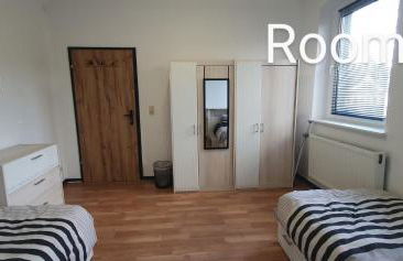 Zimmer 2 von 3 mit Gemeinschaftsbad-Küche, 30min Köln Messe Bahnhof, 5min Leverkusen Bahnhof Zentrum - Foto 2