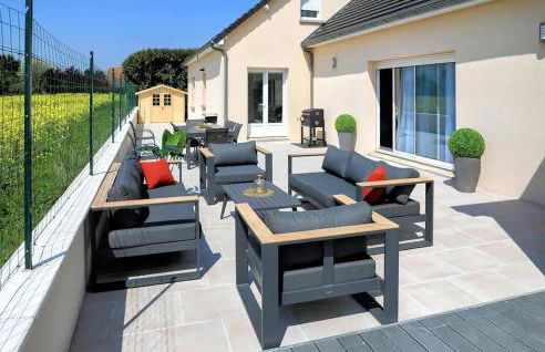 Cozy Home In La Chapelle-Vendômoise - Foto 10