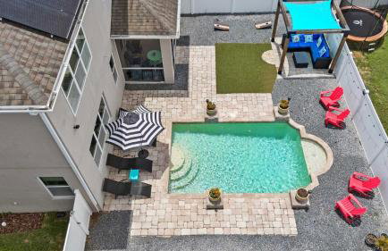 Poolside Tampa Stay- Game Room & Glam Room- Pool- Darts- Pool Table- Next to MacDill AFB - Foto 33