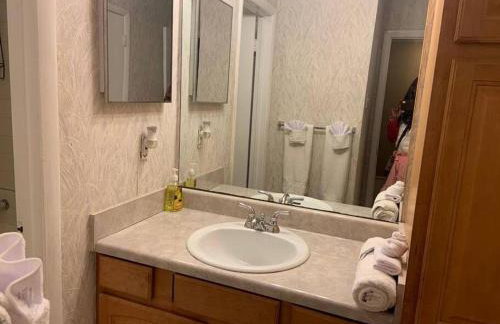 #2BR Cozy Villa - Mins to Historic STM Amusement Park! - Foto 33