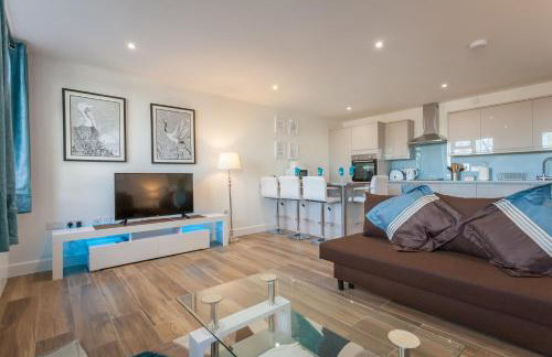 Treetops Apartment - Photo 1