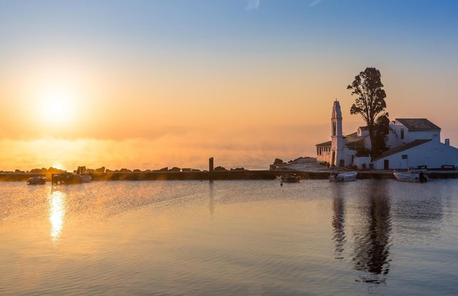 Villa Kerkyroula Large Private Pool Walk to Beach Sea Views A C Wifi Car Not Required - 1972 - Foto 30