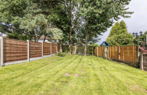 3 Bed House - Sleeps 5 - Parking - Garden - Wifi - Foto 6