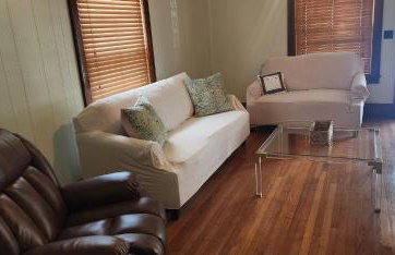 Small-town bungalow downtown - Foto 4