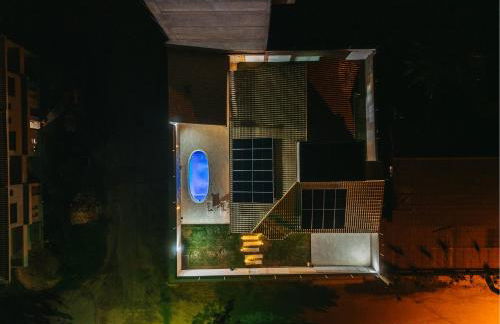 casadecastelhanos, Quadra do MAR de CASTELHANOS, 4 suítes com AR, Churrasqueira, Piscina, Hidromassagem, Cozinha INTEGRADA GOURMET Ideal para FAMÍLIA E AMIGOS - Foto 56