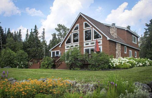 Gingerbread House on Mooselookmeguntic Lake - Photo 35