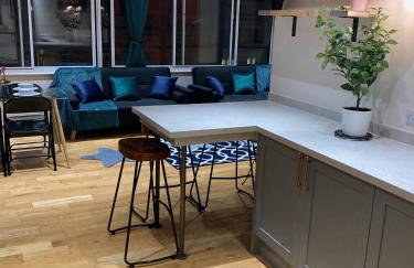 Central Sheffield 3BED 3BATH IV Pent-Apartment - Photo 10