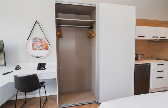 Bridgewater Apartments by Century City Hotels - Photo 8