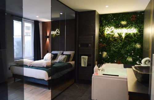 L'Escapade - Love room & spa - Photo 22