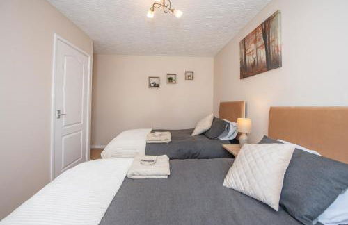 Swindon Home - Foto 12