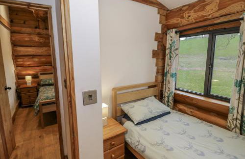 Douglas Cabin at Salford Court Farm Fishing Cabins - Foto 14