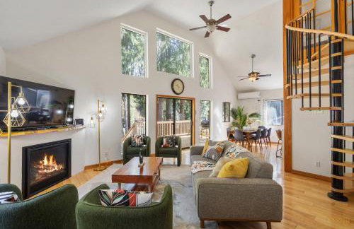 Riverfront w Cedar Hottub, Sauna, Movie Theatre - Photo 73