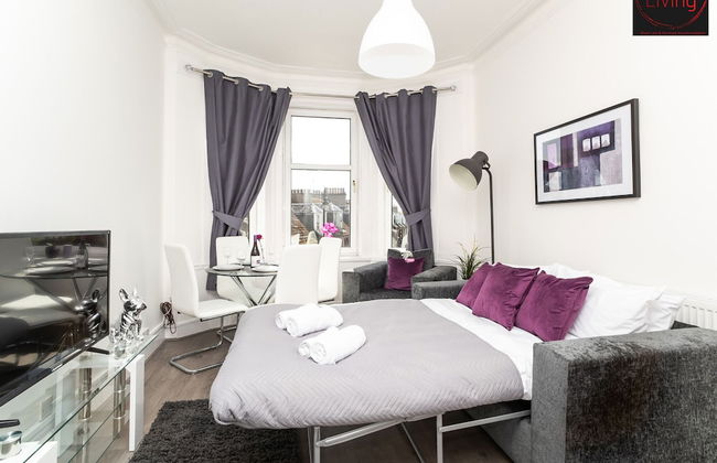 One Bedroom Apartment by Klass Living Serviced Accommodation Rutherglen - Crossroads Apartment With WiFi and Parking - Photo 3