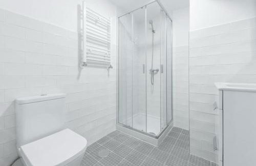 Reformado , céntrico , wifi. - Foto 28