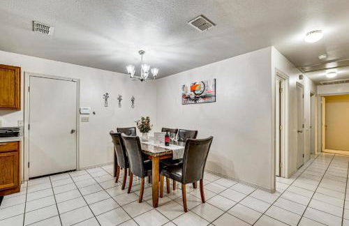 Patio and Hot Tub Home 6 Mi to Downtown Brownsville - Foto 6