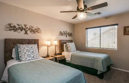 Spectacular Golf Course Home With Pool and Views! - Foto 79