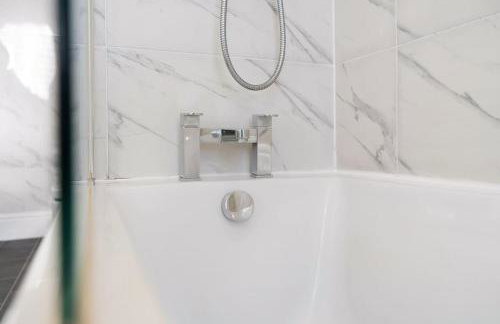 High Spec 2 BBR On High Street Near Shops - Foto 39