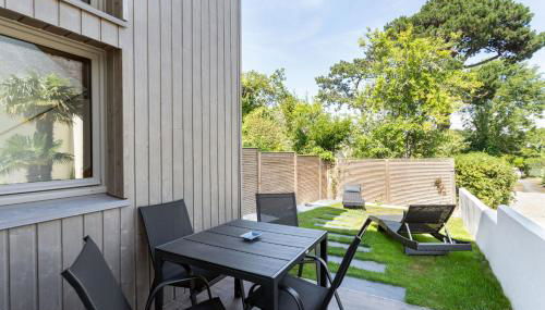 La Fleur du Moulin - Charmante maison avec jardin proche plage - Foto 5, Garden, sunbed