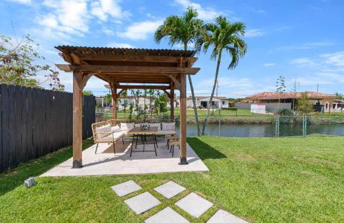 Casa Cabos - Fun in Miami - Pool BBQ - Fit 10 - Photo 24