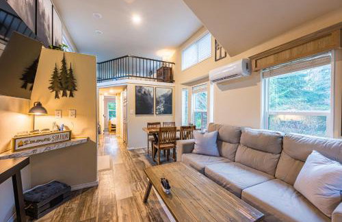 ElkCreek Inn Creekside tiny home - Foto 6