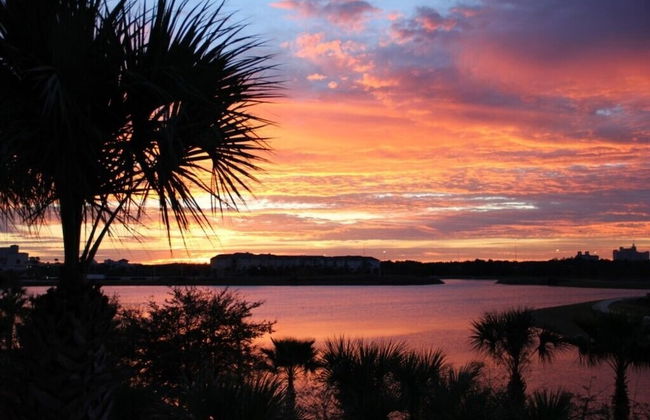 Lake View Paradise 3 Bedroom Condo by RedAwning - Foto 33