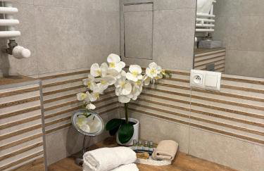 Apartament Cesarski Agnes z oddzielną sypialnią, parking - Foto 53