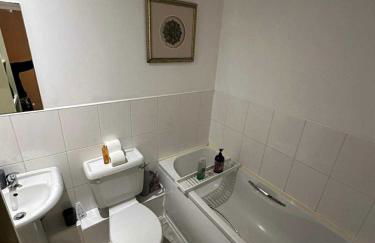 Town Centre Apartment in Gated Complex - Foto 12