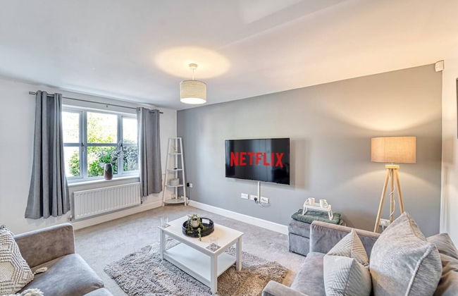 Host Stay Walkers Lane House - Photo 1