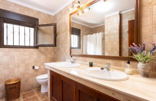 Home2Book Charming Haven BBQ & Pool, La Orotava - Foto 15