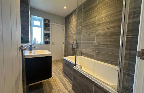 Stylish Home - Sleeps 4 & Free Parking - Foto 14