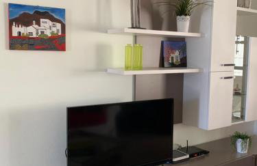 Lovely Villa Nico Playa Blanca, hot tub, communal pool - Foto 14