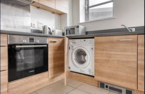 Spacious 1-bed Apartment Limehouse Marina - Foto 5