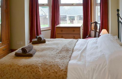 Pembroke House - Photo 16