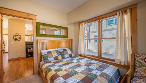 Riverbend views ten feet away - Foto 2