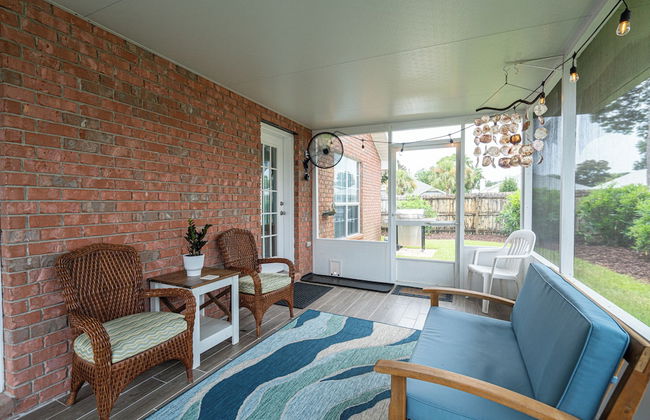 Renovated Home Near Beach and Shopping - Foto 32