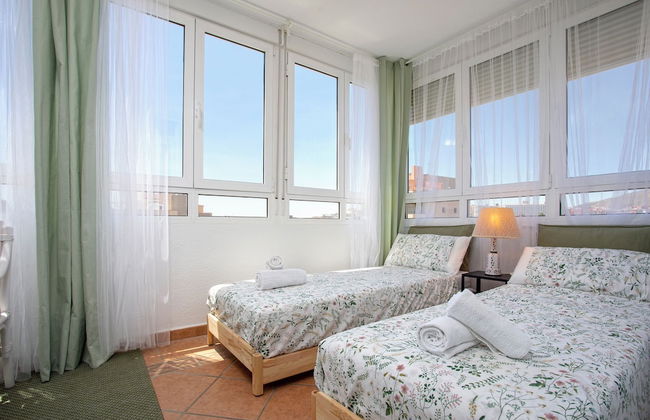 Sunstay Luxe Flat III Playamar Torremolinos - Foto 7