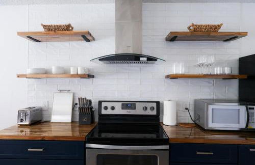 Heated pool house with mini golf 10 min to Disney - Foto 5