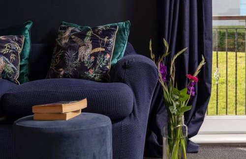 Turnberry Serviced Apartments - Photo 18